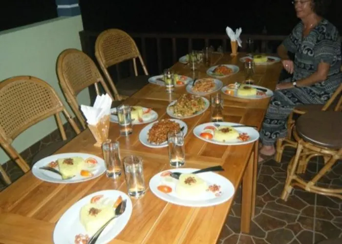 Bali 4* لوفينا